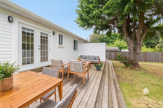 Virtually Staged Rear Deck at 6973 Jacks Road, Lower Lantzville, Nanaimo