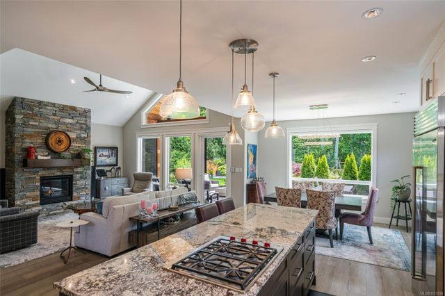 725-imperial-french-creek-parksvillequalicum-27 at 725 Imperial Drive, French Creek, Parksville/Qualicum