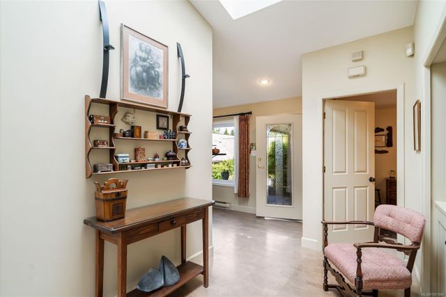 885-berwick-qualicum-beach-parksvillequalicum-24 at 18 - 885 S Berwick Road, Qualicum Beach, Parksville/Qualicum