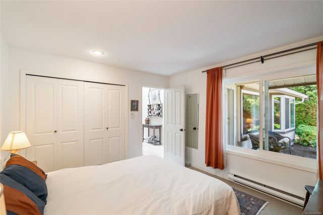 885-berwick-qualicum-beach-parksvillequalicum-39 at 18 - 885 S Berwick Road, Qualicum Beach, Parksville/Qualicum