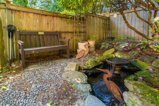 885-berwick-qualicum-beach-parksvillequalicum-48 at 18 - 885 S Berwick Road, Qualicum Beach, Parksville/Qualicum