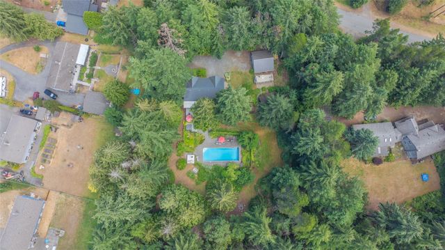 6863-eastwind-upper-lantzville-nanaimo-22 at 6863 Eastwind Drive, Upper Lantzville, Nanaimo