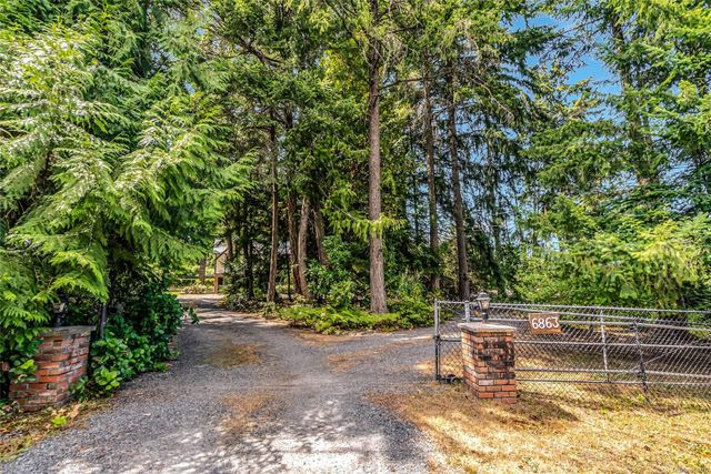 6863-eastwind-upper-lantzville-nanaimo-25 at 6863 Eastwind Drive, Upper Lantzville, Nanaimo