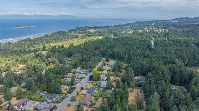 6863-eastwind-upper-lantzville-nanaimo-29 at 6863 Eastwind Drive, Upper Lantzville, Nanaimo