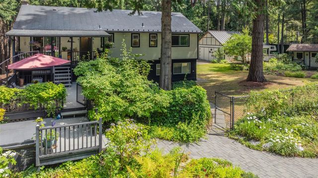 6863-eastwind-upper-lantzville-nanaimo-30 at 6863 Eastwind Drive, Upper Lantzville, Nanaimo