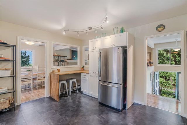 6863-eastwind-upper-lantzville-nanaimo-35 at 6863 Eastwind Drive, Upper Lantzville, Nanaimo