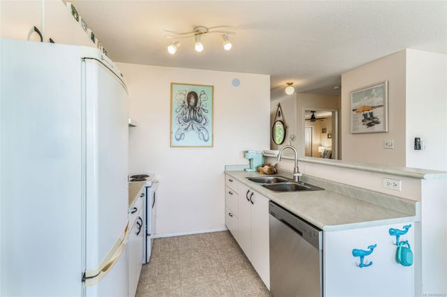 1165-resort-parksville-parksvillequalicum-31 at 25 - 1165 Resort Drive, Parksville, Parksville/Qualicum