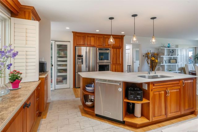 Kitchen with Island at 1489 Admiral Tryon Boulevard, French Creek, Parksville/Qualicum