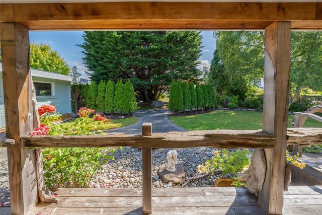 Porch and Garden at 1489 Admiral Tryon Boulevard, French Creek, Parksville/Qualicum