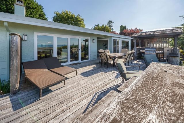 Deck Area at 1489 Admiral Tryon Boulevard, French Creek, Parksville/Qualicum