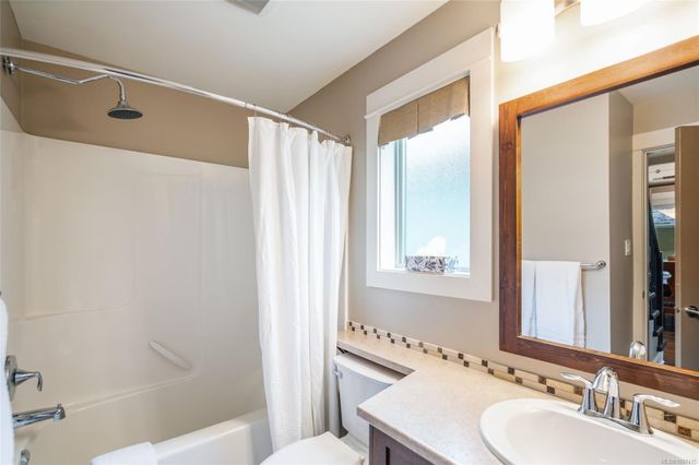 1130-resort-parksville-parksvillequalicum-14 at 219 - 1130 Resort Drive, Parksville, Parksville/Qualicum