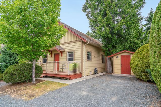 1130-resort-parksville-parksvillequalicum-24 at 219 - 1130 Resort Drive, Parksville, Parksville/Qualicum