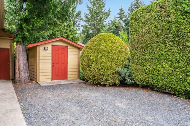 1130-resort-parksville-parksvillequalicum-25 at 219 - 1130 Resort Drive, Parksville, Parksville/Qualicum