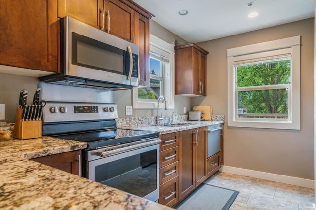 1130-resort-parksville-parksvillequalicum-29 at 219 - 1130 Resort Drive, Parksville, Parksville/Qualicum