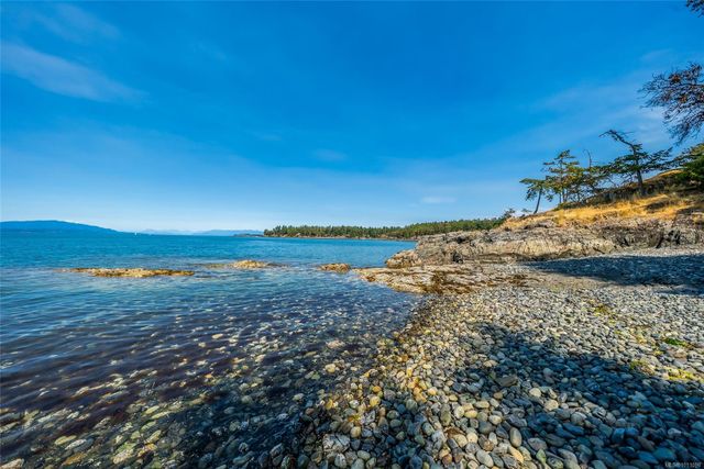 Beach Views at 1558 Haida Way, Nanoose, Parksville/Qualicum