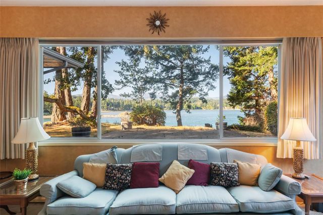 1419-madrona-nanoose-parksvillequalicum-03 at 1419 Madrona Drive, Nanoose, Parksville/Qualicum