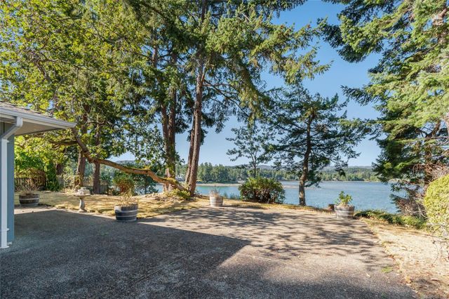 1419-madrona-nanoose-parksvillequalicum-16 at 1419 Madrona Drive, Nanoose, Parksville/Qualicum