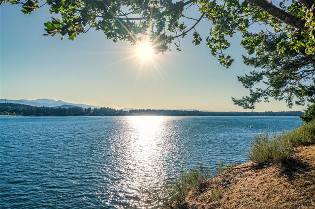 1419-madrona-nanoose-parksvillequalicum-18 at 1419 Madrona Drive, Nanoose, Parksville/Qualicum