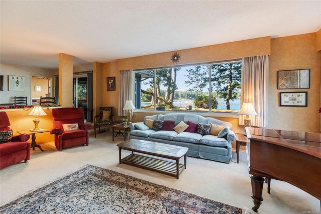 1419-madrona-nanoose-parksvillequalicum-22 at 1419 Madrona Drive, Nanoose, Parksville/Qualicum