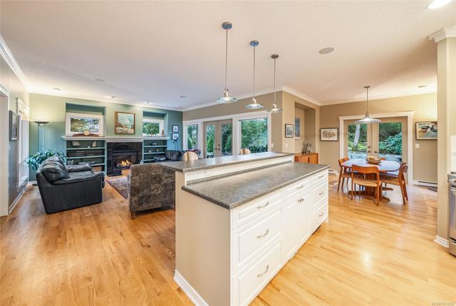 2340-casey-fairwinds-parksvillequalicum-06 at 2340 Casey Place, Fairwinds, Parksville/Qualicum