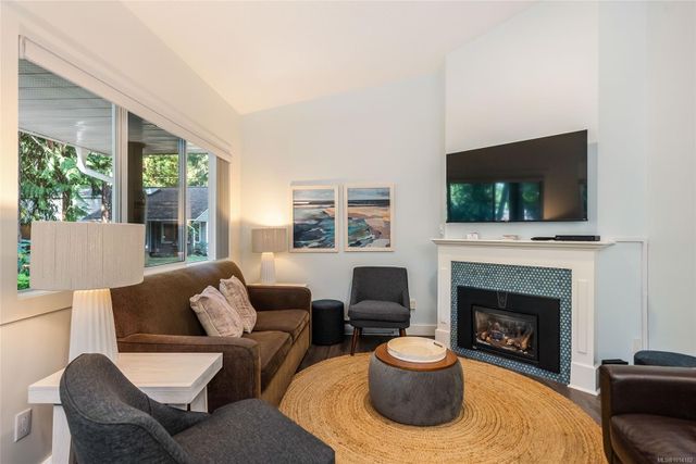 1135-resort-parksville-parksvillequalicum-05 at 17 - 1135 Resort Drive, Parksville, Parksville/Qualicum