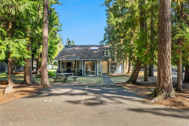 1135-resort-parksville-parksvillequalicum-23 at 17 - 1135 Resort Drive, Parksville, Parksville/Qualicum