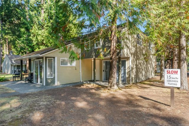 1135-resort-parksville-parksvillequalicum-27 at 17 - 1135 Resort Drive, Parksville, Parksville/Qualicum