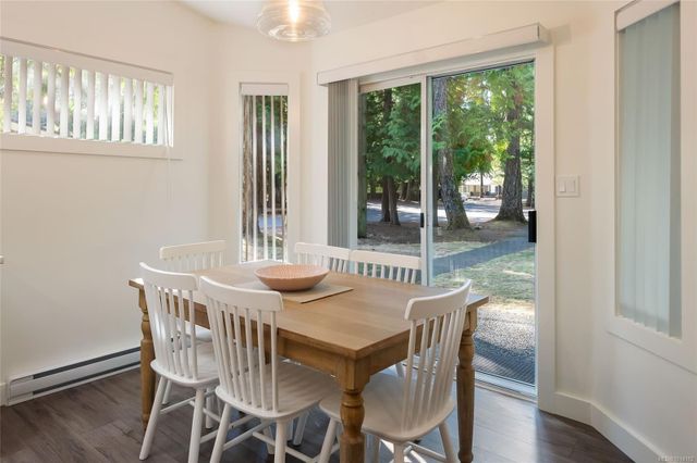 1135-resort-parksville-parksvillequalicum-31 at 17 - 1135 Resort Drive, Parksville, Parksville/Qualicum