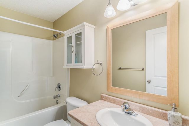 Bathroom at 1075 Cinnamon Sedge Way, Nanoose, Parksville/Qualicum Bathroom at 1075 Cinnamon Sedge Way, Nanoose, Parksville/Qualicum