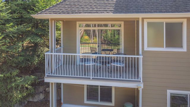 Balcony Exterior at 1075 Cinnamon Sedge Way, Nanoose, Parksville/Qualicum Balcony Exterior at 1075 Cinnamon Sedge Way, Nanoose, Parksville/Qualicum