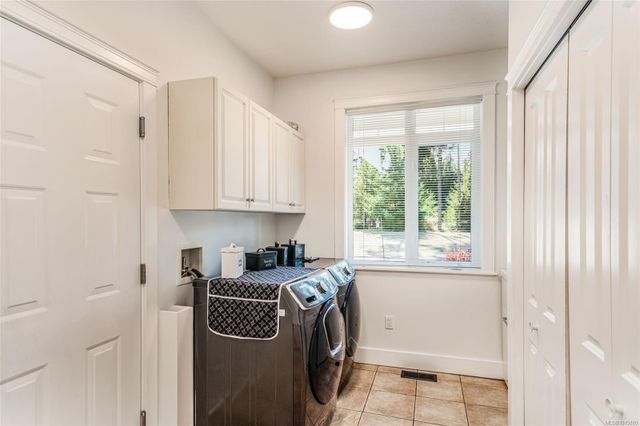 Laundry Room at 1075 Cinnamon Sedge Way, Nanoose, Parksville/Qualicum Laundry Room at 1075 Cinnamon Sedge Way, Nanoose, Parksville/Qualicum