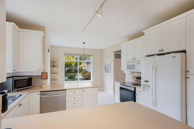 Kitchen Area at 1358 Saturna Drive, Craig Bay (Parksville), Parksville/Qualicum
