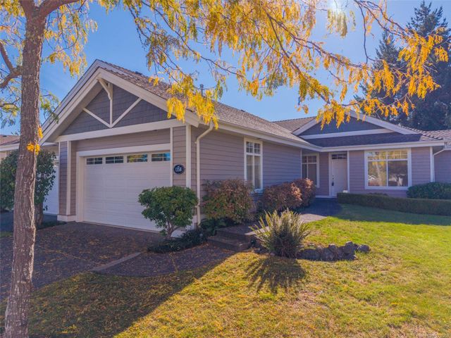 Front of House View with Garage at 1358 Saturna Drive, Craig Bay (Parksville), Parksville/Qualicum