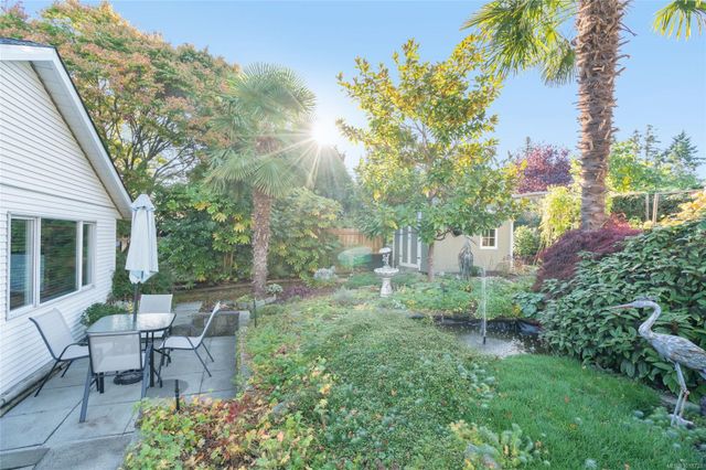 1379-reef-nanoose-parksvillequalicum-21 at 1379 Reef Road, Nanoose, Parksville/Qualicum