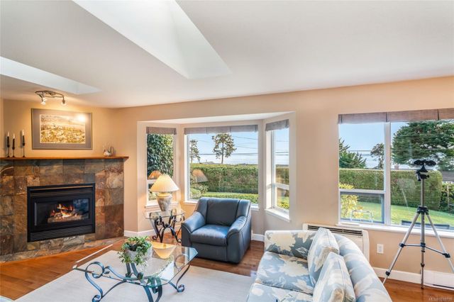 1379-reef-nanoose-parksvillequalicum-33 at 1379 Reef Road, Nanoose, Parksville/Qualicum