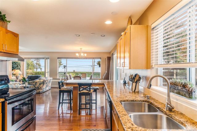 1379-reef-nanoose-parksvillequalicum-36 at 1379 Reef Road, Nanoose, Parksville/Qualicum