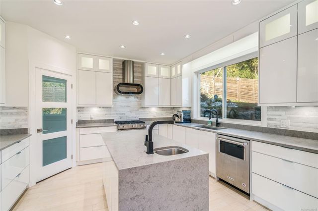 217-timbercrest-hammond-bay-nanaimo-07 at 217 Timbercrest Way, Hammond Bay, Nanaimo