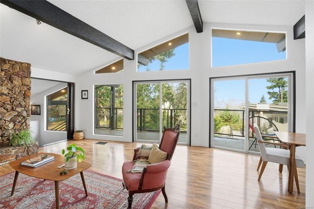 3431-dolphin-nanoose-parksvillequalicum-02 at 3431 Dolphin Drive, Nanoose, Parksville/Qualicum