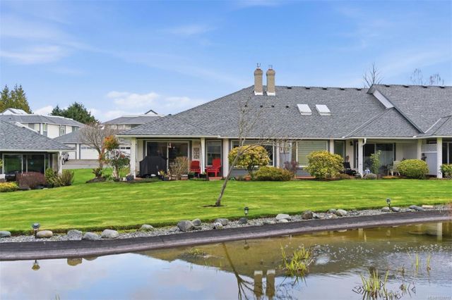 330-dogwood-parksville-parksvillequalicum-01 at 207 - 330 N Dogwood Street, Parksville, Parksville/Qualicum