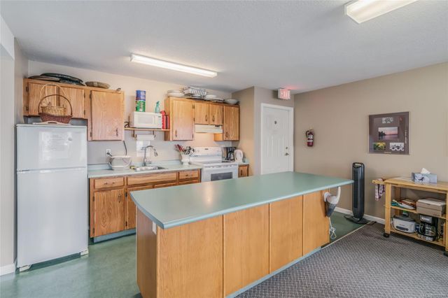 330-dogwood-parksville-parksvillequalicum-40 at 207 - 330 N Dogwood Street, Parksville, Parksville/Qualicum