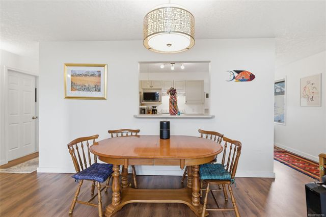 571-bradley-central-nanaimo-nanaimo-09 at 9 - 571 Bradley Street, Central Nanaimo, Nanaimo