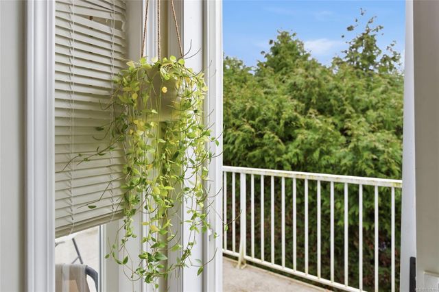 571-bradley-central-nanaimo-nanaimo-11 at 9 - 571 Bradley Street, Central Nanaimo, Nanaimo