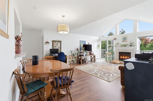 571-bradley-central-nanaimo-nanaimo-20 at 9 - 571 Bradley Street, Central Nanaimo, Nanaimo