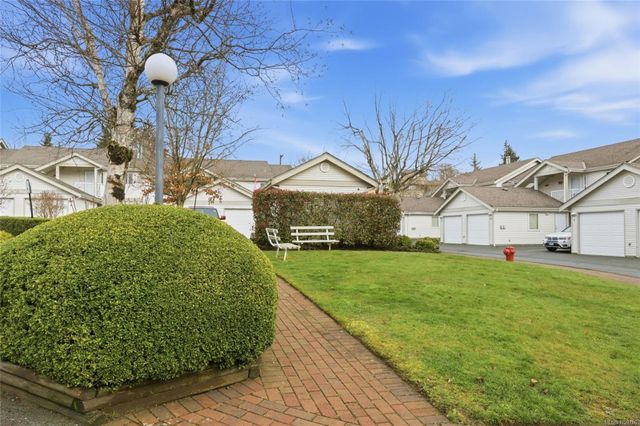 571-bradley-central-nanaimo-nanaimo-27 at 9 - 571 Bradley Street, Central Nanaimo, Nanaimo