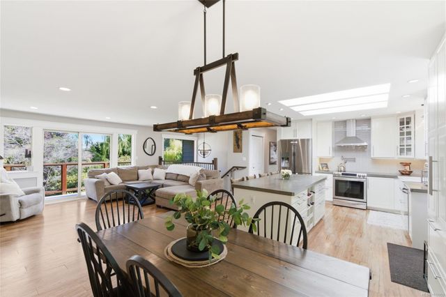 1905-sea-lion-nanoose-parksvillequalicum-04 at 1905 Sea Lion Crescent, Nanoose, Parksville/Qualicum