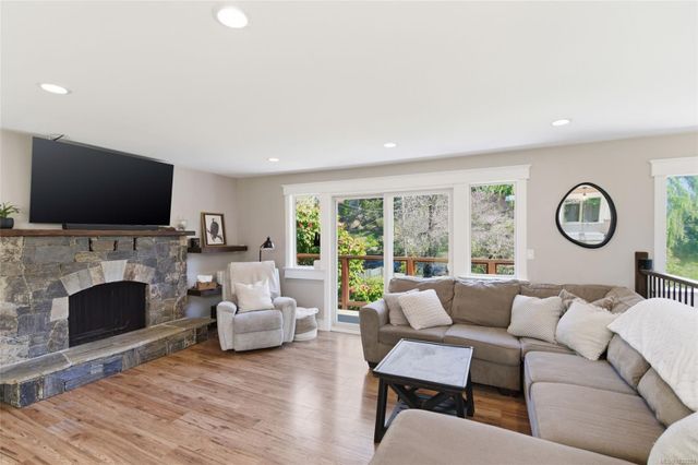 1905-sea-lion-nanoose-parksvillequalicum-05 at 1905 Sea Lion Crescent, Nanoose, Parksville/Qualicum