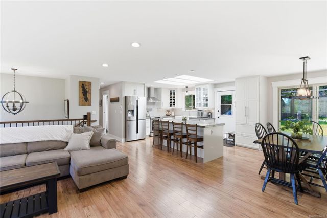 1905-sea-lion-nanoose-parksvillequalicum-25 at 1905 Sea Lion Crescent, Nanoose, Parksville/Qualicum