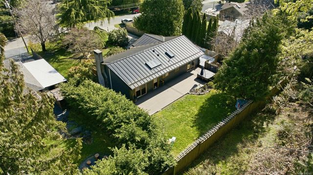 1905-sea-lion-nanoose-parksvillequalicum-41 at 1905 Sea Lion Crescent, Nanoose, Parksville/Qualicum