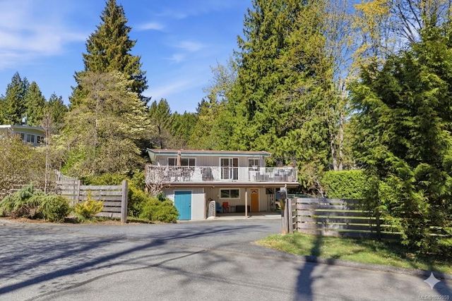 1805-deerborne-departure-bay-nanaimo-21 at 1805 Deerborne Place, Departure Bay, Nanaimo