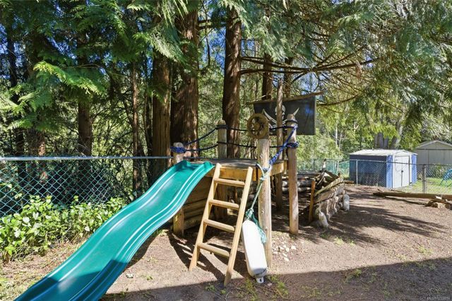 1805-deerborne-departure-bay-nanaimo-50 at 1805 Deerborne Place, Departure Bay, Nanaimo